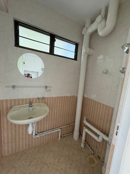 32 Holland Close, 32 Holland Close, 2 Bedrooms, 635 sqft, HDB Flat For Rent, by Eric Tham, 18554722 - PropertyGuru.com.sg