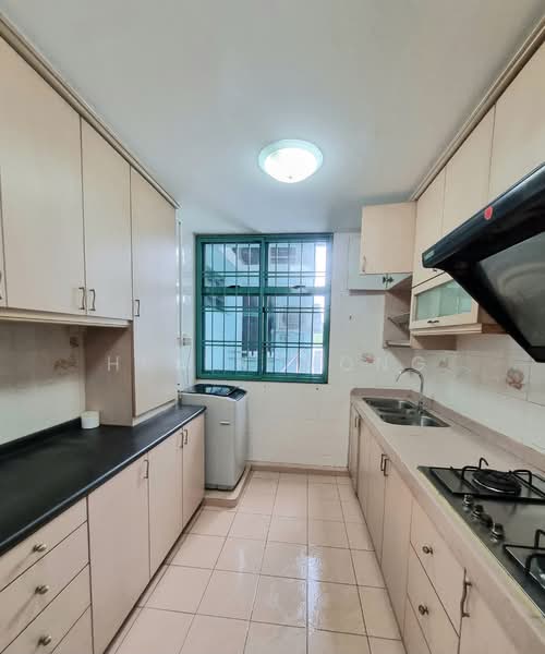 481 Segar Road, 481 Segar Road, 3 Bedrooms, 1,184 sqft, HDB Flat For Rent, by Helen Wong, 18564528 - PropertyGuru.com.sg