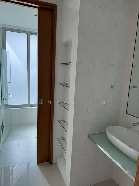 For Rent - Leonie Suites