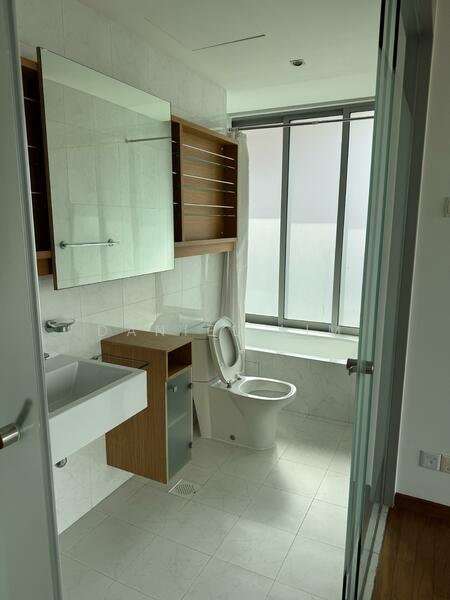 For Rent - Leonie Suites