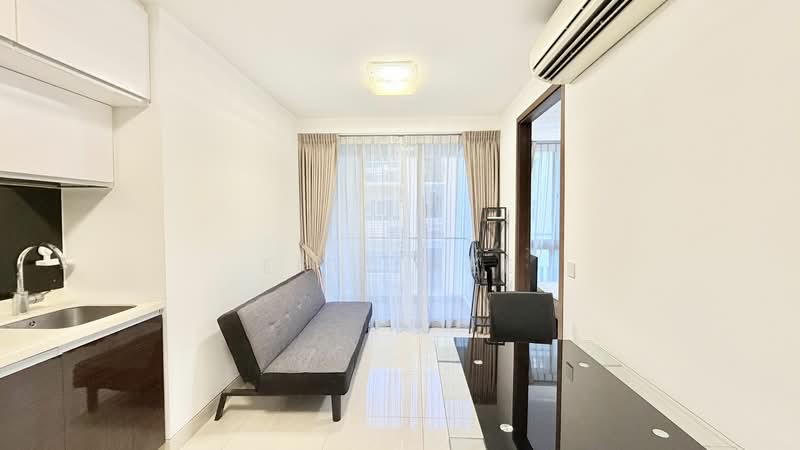 Centra Residence, 8 Lorong 7 Geylang, 1 Bedroom, 431 sqft, Condominium For Rent, by Eric See, 18586044 - PropertyGuru.com.sg