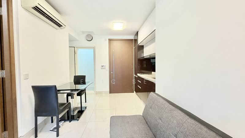 Centra Residence, 8 Lorong 7 Geylang, 1 Bedroom, 431 sqft, Condominium For Rent, by Eric See, 18586044 - PropertyGuru.com.sg
