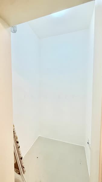 Centra Residence, 8 Lorong 7 Geylang, 1 Bedroom, 431 sqft, Condominium For Rent, by Eric See, 18586044 - PropertyGuru.com.sg