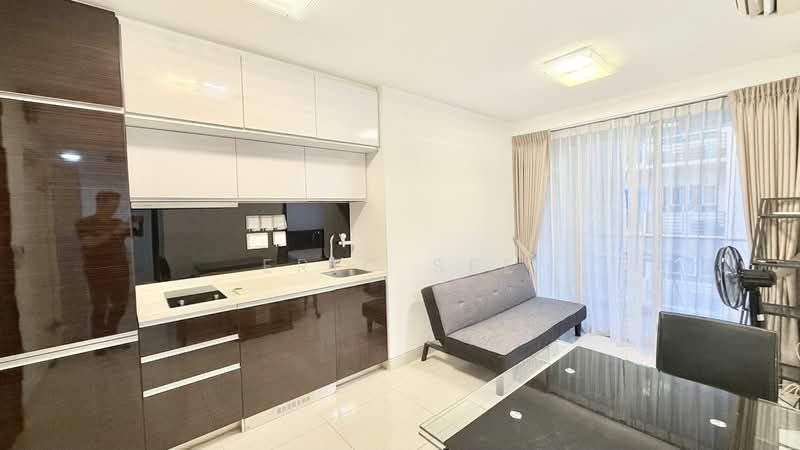 Centra Residence, 8 Lorong 7 Geylang, 1 Bedroom, 431 sqft, Condominium For Rent, by Eric See, 18586044 - PropertyGuru.com.sg
