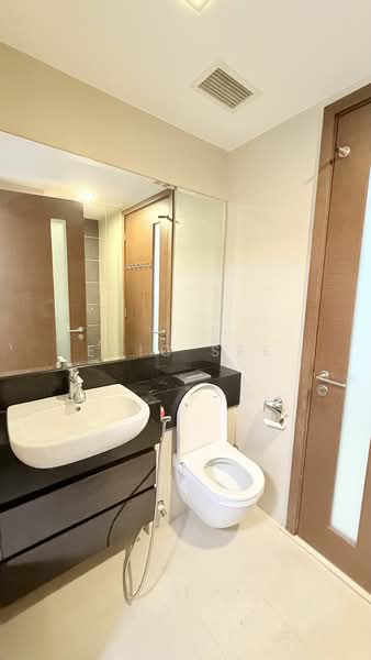 Centra Residence, 8 Lorong 7 Geylang, 1 Bedroom, 431 sqft, Condominium For Rent, by Eric See, 18586044 - PropertyGuru.com.sg