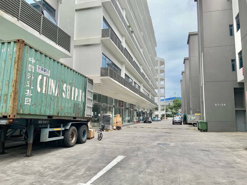 Link @ AMK, 3 Ang Mo Kio Street 62, 4,306 sqft, Light Industrial (B1) For Rent, by Marcus Toh, 18596800 - Terrace facing tower block - CommercialGuru.com.sg