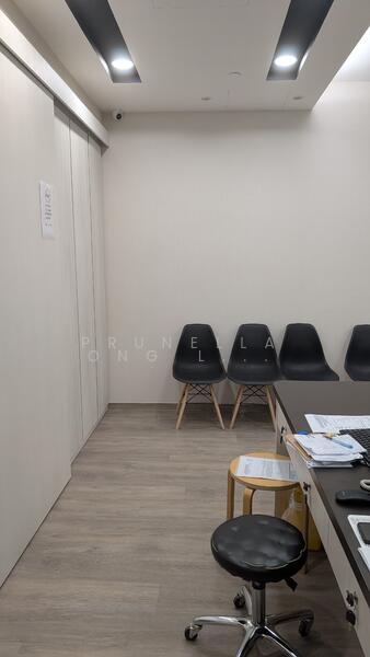 Mount Elizabeth Novena Hospital, 38 Irrawaddy Road, 581 sqft, Medical For Sale, by Prunella Ong Lay Foon, 18598635 - CommercialGuru.com.sg