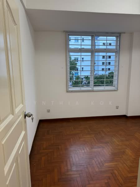 Grand Regency, 9 Jalan Rajawali, 3 Bedrooms, 1,200 sqft, Condominium For Rent, by Cynthia Kok, 18609304 - PropertyGuru.com.sg