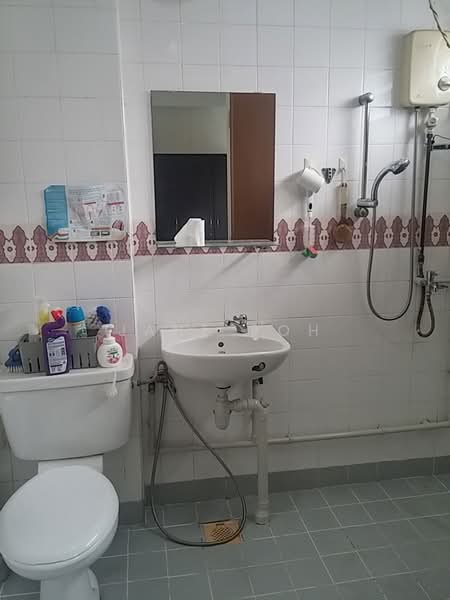 406 Choa Chu Kang Avenue 3, 406 Choa Chu Kang Avenue 3, 3 Bedrooms, 1,119 sqft, HDB Flat For Rent, by Jane Poh, 18610711 - PropertyGuru.com.sg