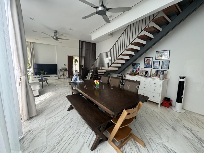 The Mondrian, Hindhede Place, 4 Bedrooms, 3,000 sqft, Semi-Detached House For Rent, by Stephanie Yong, 18613567 - PropertyGuru.com.sg