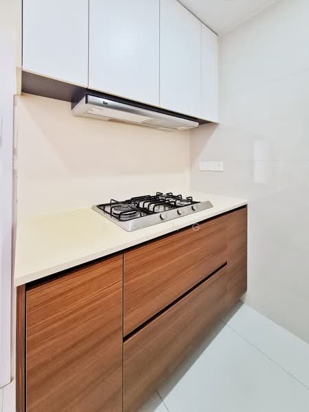 Miltonia Residences, 520 Miltonia Close, 2 Bedrooms, 840 sqft, Condominium For Rent, by Rey Ng, 18615442 - PropertyGuru.com.sg