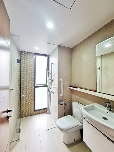 Miltonia Residences, 520 Miltonia Close, 2 Bedrooms, 840 sqft, Condominium For Rent, by Rey Ng, 18615442 - PropertyGuru.com.sg