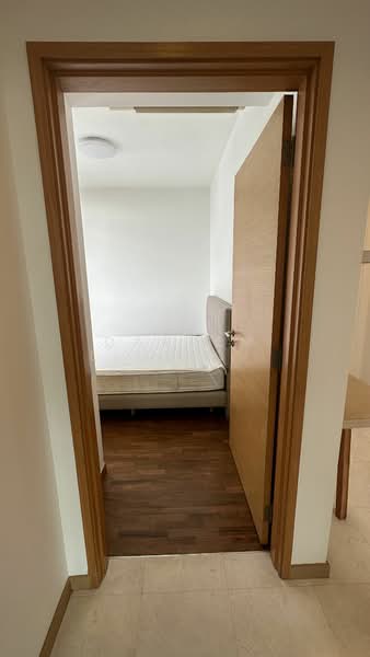 The Lakeshore, 31 Jurong West Street 41, 3 Bedrooms, 1,184 sqft, Condominium For Rent, by Darren Lim, 18619550 - PropertyGuru.com.sg