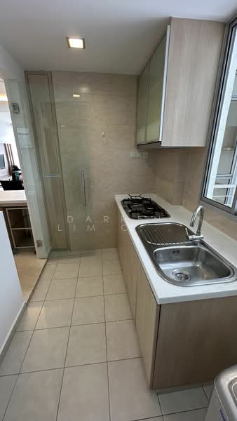 The Lakeshore, 31 Jurong West Street 41, 3 Bedrooms, 1,184 sqft, Condominium For Rent, by Darren Lim, 18619550 - PropertyGuru.com.sg