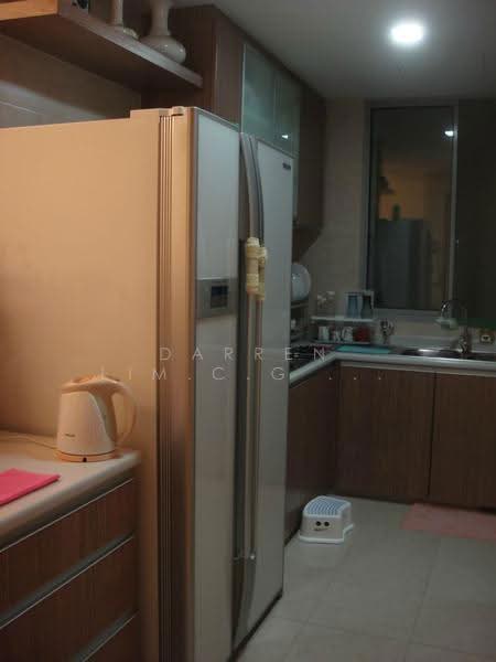 The Lakeshore, 31 Jurong West Street 41, Boon Lay / Jurong / Tuas, 3 Bedrooms, 1,109 sqft, Condominium For Rent, by Darren Lim, 18627151 - PropertyGuru.com.sg