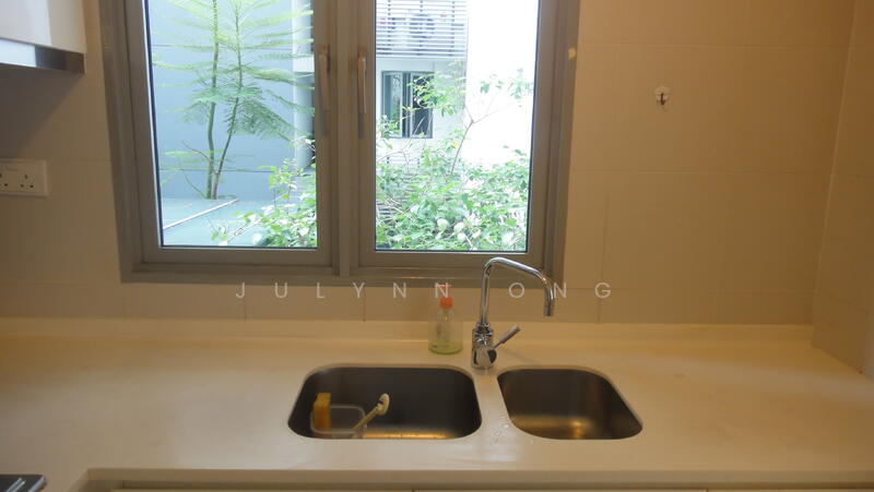 For Rent - Ferraria Park Condo