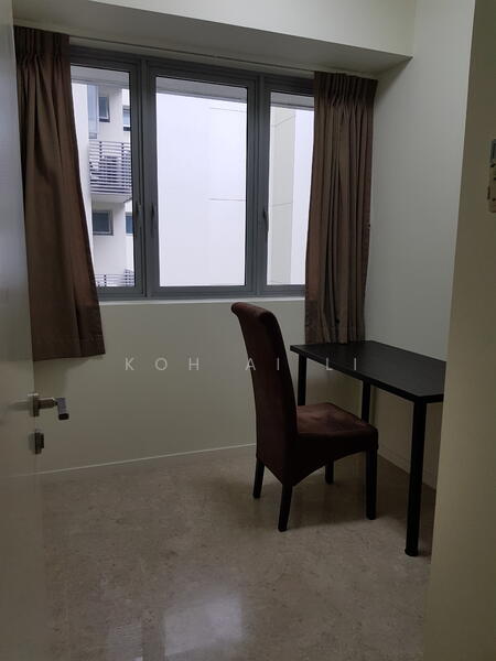 Ferraria Park Condo, 8 Flora Drive, Changi Airport / Changi Village, 2 Bedrooms, 1,023 sqft, Condominium For Rent, by Koh Ai Li, 18660993 - Study room - PropertyGuru.com.sg