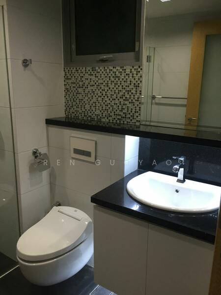 Fernhill Residences, 39 Fernhill Road, 1 Bedroom, 550 sqft, Apartment For Rent, by Ren GuoYao, 18661273 - Toilet - PropertyGuru.com.sg