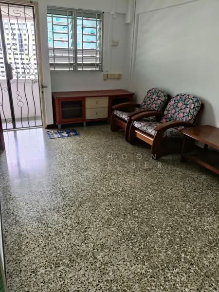 100 Bedok North Avenue 4, 100 Bedok North Avenue 4, 2 Bedrooms, 721 sqft, HDB Flat For Rent, by Lay Hoon Grace Ser, 18664032 - Living Room - PropertyGuru.com.sg
