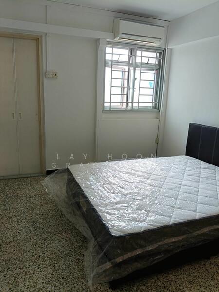 100 Bedok North Avenue 4, 100 Bedok North Avenue 4, 2 Bedrooms, 721 sqft, HDB Flat For Rent, by Lay Hoon Grace Ser, 18664032 - Master Bedroom - PropertyGuru.com.sg
