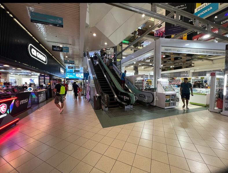 Sim Lim Square, 1 Rochor Canal Road, 355 sqft, Other Retail For Sale, by Rudy Tedja, 18668408 - CommercialGuru.com.sg