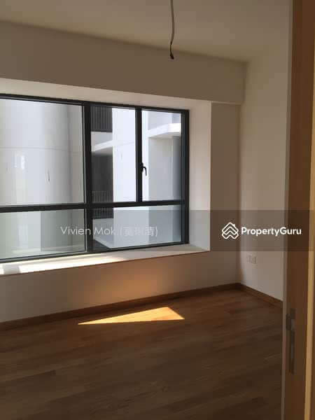 Cityscape at Farrer Park, 101 Mergui Road, 3 Bedrooms, 1,378 sqft, Condominium For Rent, by Vivien Mok (莫琍清), 18674456 - commin room 1, can for queen bed - PropertyGuru.com.sg