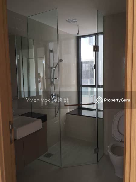 Cityscape at Farrer Park, 101 Mergui Road, 3 Bedrooms, 1,378 sqft, Condominium For Rent, by Vivien Mok (莫琍清), 18674456 - spacious common bathroom - PropertyGuru.com.sg