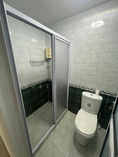 For Rent - Eng Kong Green