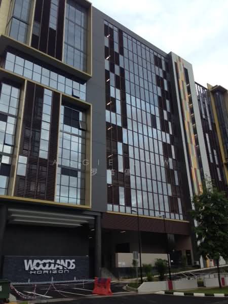 Woodlands Horizon, 31 Woodlands close, 1,000 sqft, Light Industrial (B1) For Rent, by Angie Low 罗笳僡, 18684867 - CommercialGuru.com.sg