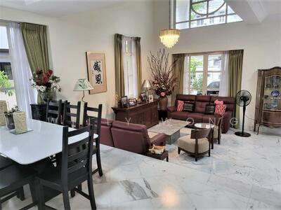 For Sale - Holland Grove View