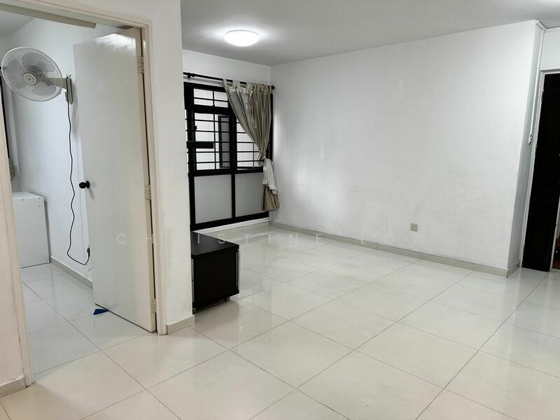 For Rent - 456 Clementi Avenue 3