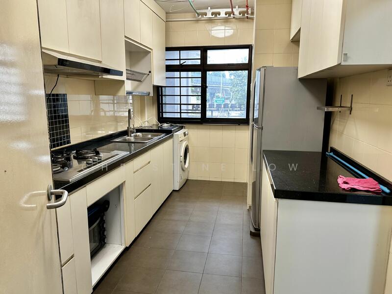 For Rent - 456 Clementi Avenue 3