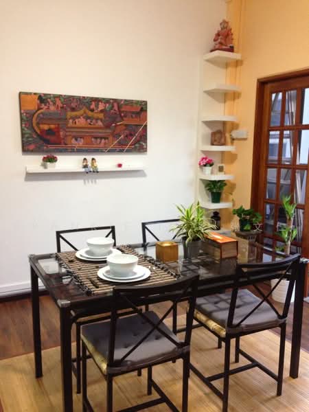 Kim Sia Court, 1 Jalan Jintan, Room Rental, 180 sqft, Apartment For Rent, by Frankie Teo (张文仁), 18710290 - Hall - PropertyGuru.com.sg
