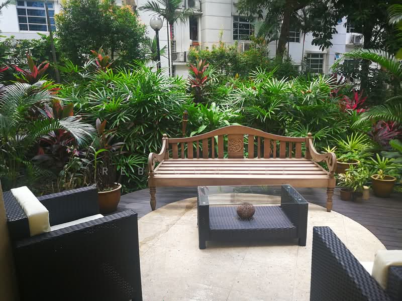 The Balmoral, 18 Balmoral Park, 4 Bedrooms, 3,310 sqft, Condominium For Rent, by Rebecca Lee, 18723296 - Spacious patio for family gatherings, Relax, chat and BBQ - PropertyGuru.com.sg