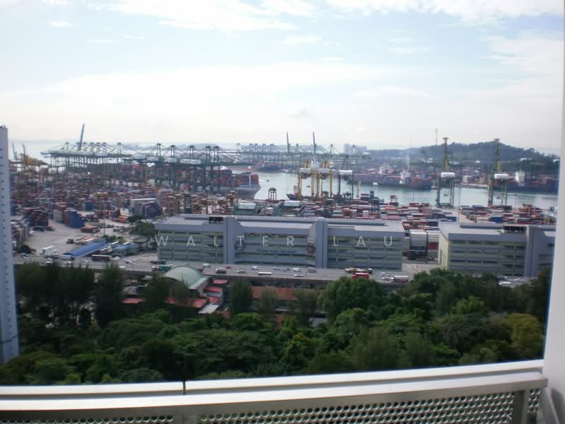 Spottiswoode 18, 18 Spottiswoode Park Road, 1 Bedroom, 387 sqft, Condominium For Rent, by Walter Lau, 18742955 - Balcony view towards sea port PSA and Sentosa - PropertyGuru.com.sg