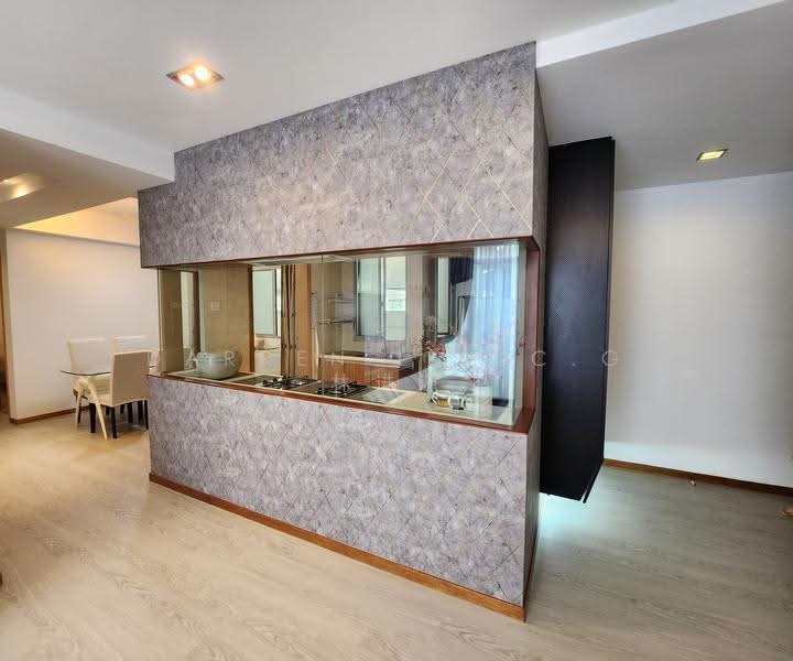 The Lakeshore, 31 Jurong West Street 41, Boon Lay / Jurong / Tuas, 3 Bedrooms, 1,141 sqft, Condominium For Rent, by Darren Lim, 18760078 - PropertyGuru.com.sg