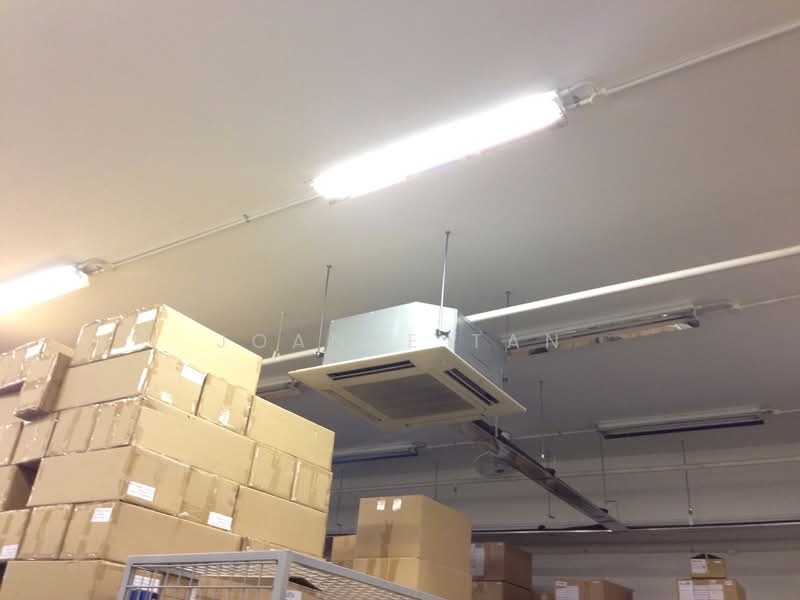 Vertex, 33 Ubi Avenue 3, 2,368 sqft, Light Industrial (B1) For Rent, by Joanne Tan, 18763089 - CommercialGuru.com.sg