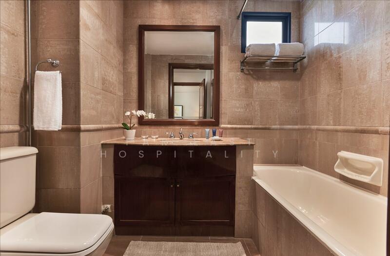 Ensuite Master Bathroom