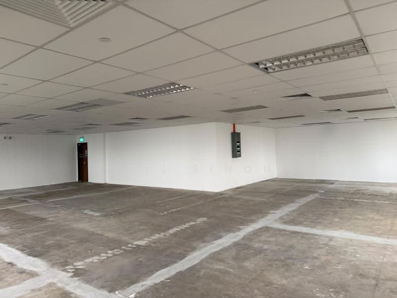 Peninsula Plaza, 111 North Bridge Road, City Hall / Clarke Quay, 2,217 sqft, Office For Rent, by Bill Singh, 18764565 - CommercialGuru.com.sg