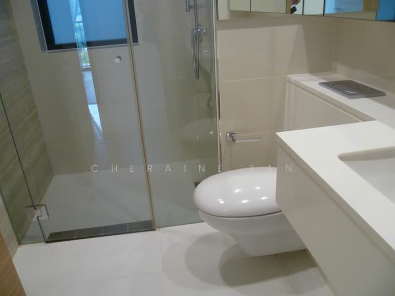 D'LEEDON (Former Farrer Court), 9 Leedon Heights, 3 Bedrooms, 1,302 sqft, Condominium For Sale, by Cheraine Tan, 18776646 - COMMON BATHRM - PropertyGuru.com.sg