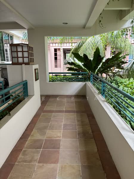 Maple Woods, 985 Bukit Timah Road, 3 Bedrooms, 1,378 sqft, Condominium For Rent, by Bob K P Tan, 18779177 - PropertyGuru.com.sg