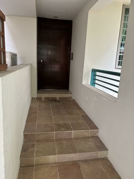 Maple Woods, 985 Bukit Timah Road, 3 Bedrooms, 1,378 sqft, Condominium For Rent, by Bob K P Tan, 18779177 - PropertyGuru.com.sg