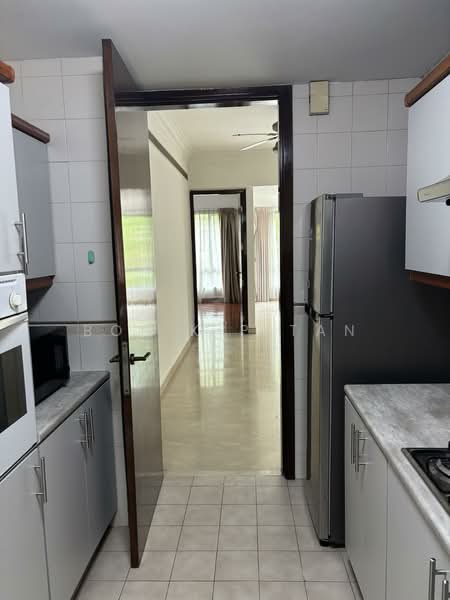 Maple Woods, 985 Bukit Timah Road, 3 Bedrooms, 1,378 sqft, Condominium For Rent, by Bob K P Tan, 18779177 - PropertyGuru.com.sg