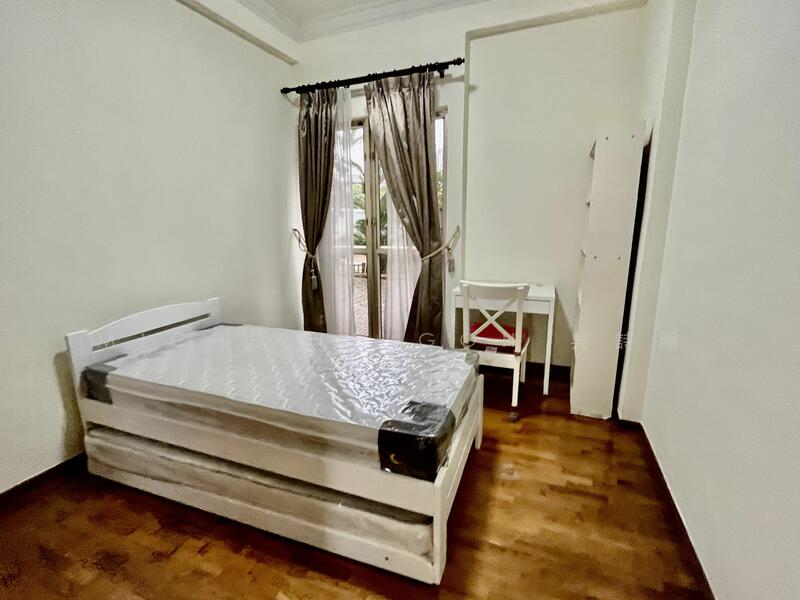 For Rent - Regent Park