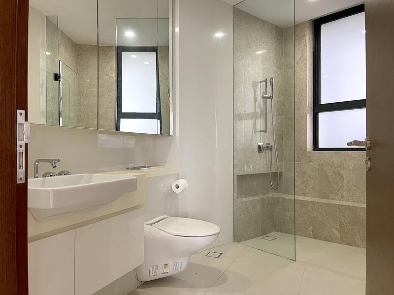 d'Leedon (Former Farrer Court), 1 Leedon Heights, Orchard / Holland (D09-10), Tanglin / Holland / Bukit Timah, 3 Bedrooms, 1,722 sqft, Condominium For Rent, by Fion Lim, 18783789 - PropertyGuru.com.sg