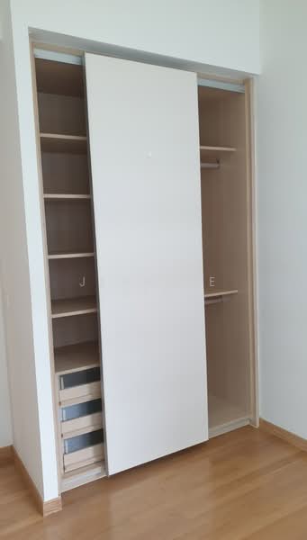 Livia, 79 Pasir Ris Grove, 3 Bedrooms, 1,324 sqft, Condominium For Rent, by Jeannie Lim, 18795498 - PropertyGuru.com.sg