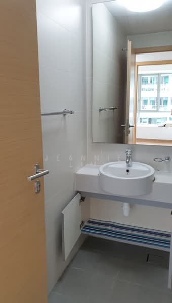 Livia, 79 Pasir Ris Grove, 3 Bedrooms, 1,324 sqft, Condominium For Rent, by Jeannie Lim, 18795498 - PropertyGuru.com.sg
