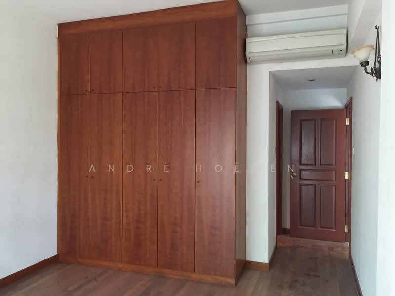 Aspen Heights, 261 River Valley Road, 3 Bedrooms, 1,324 sqft, Condominium For Rent, by Andre Hoeden, 18800139 - PropertyGuru.com.sg