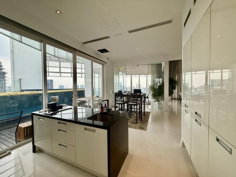 Saint Thomas Suites, 31 St. Thomas Walk, Orchard / River Valley, 6 Bedrooms, 7,686 sqft, Condominium For Rent, by Rachel Tan, 18812291 - Dry Kitchen - PropertyGuru.com.sg