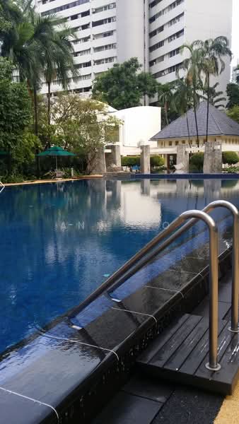 Scotts 28, 28 Scotts Road, 4 Bedrooms, 2,034 sqft, Condominium For Rent, by Ann Teo, 18813216 - lap pool - PropertyGuru.com.sg